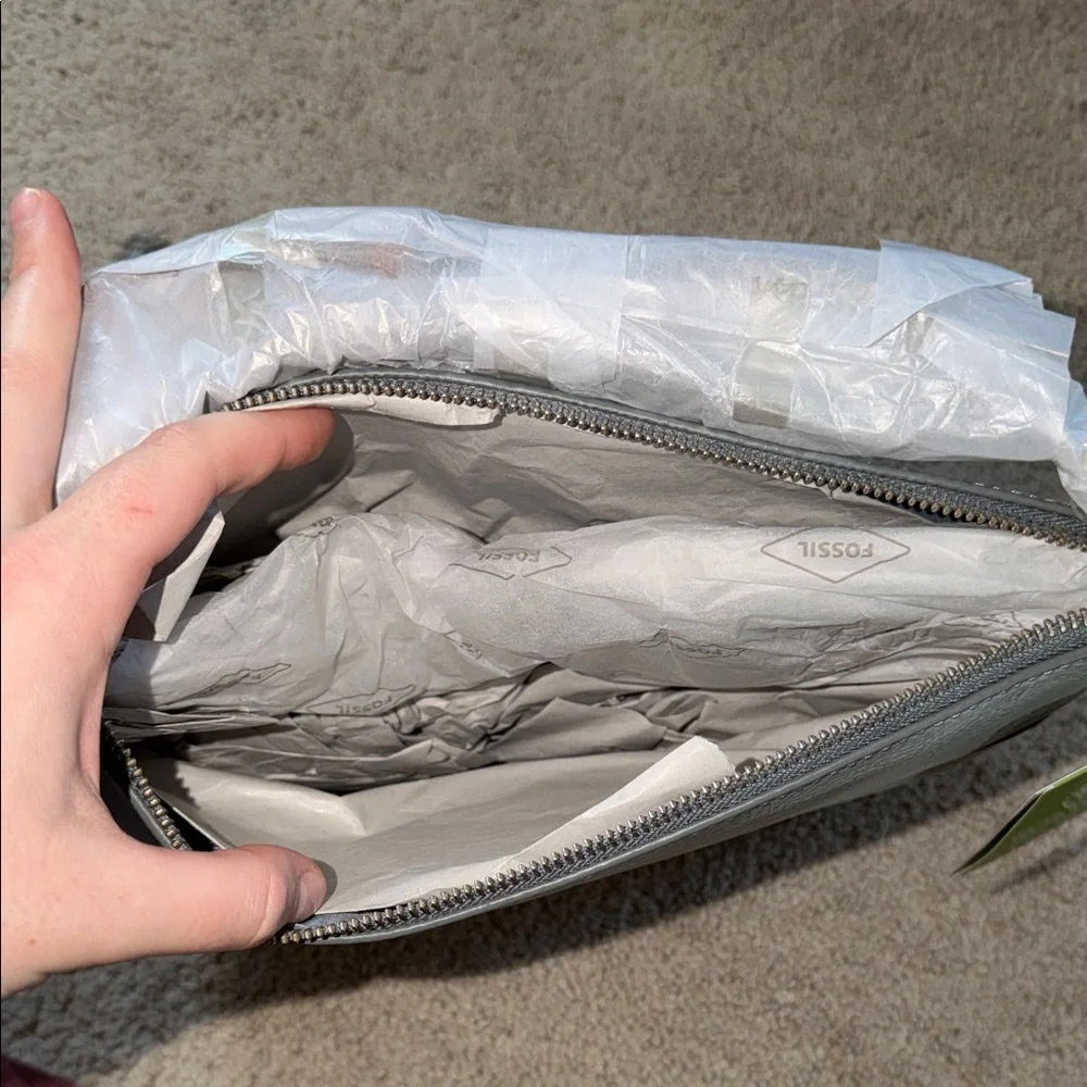 Fossil Fiona LG Crossbody in Smokey Blue NWT - Picture 4 of 8